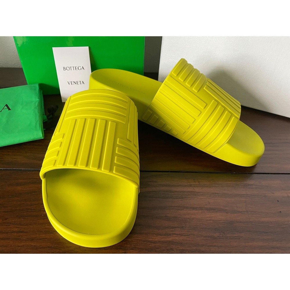 BOTTEGA VENETA 690105 Men's 'Slider' Pool Slide Sandals Lemon Yellow Rubber 42 - Picture 7 of 8